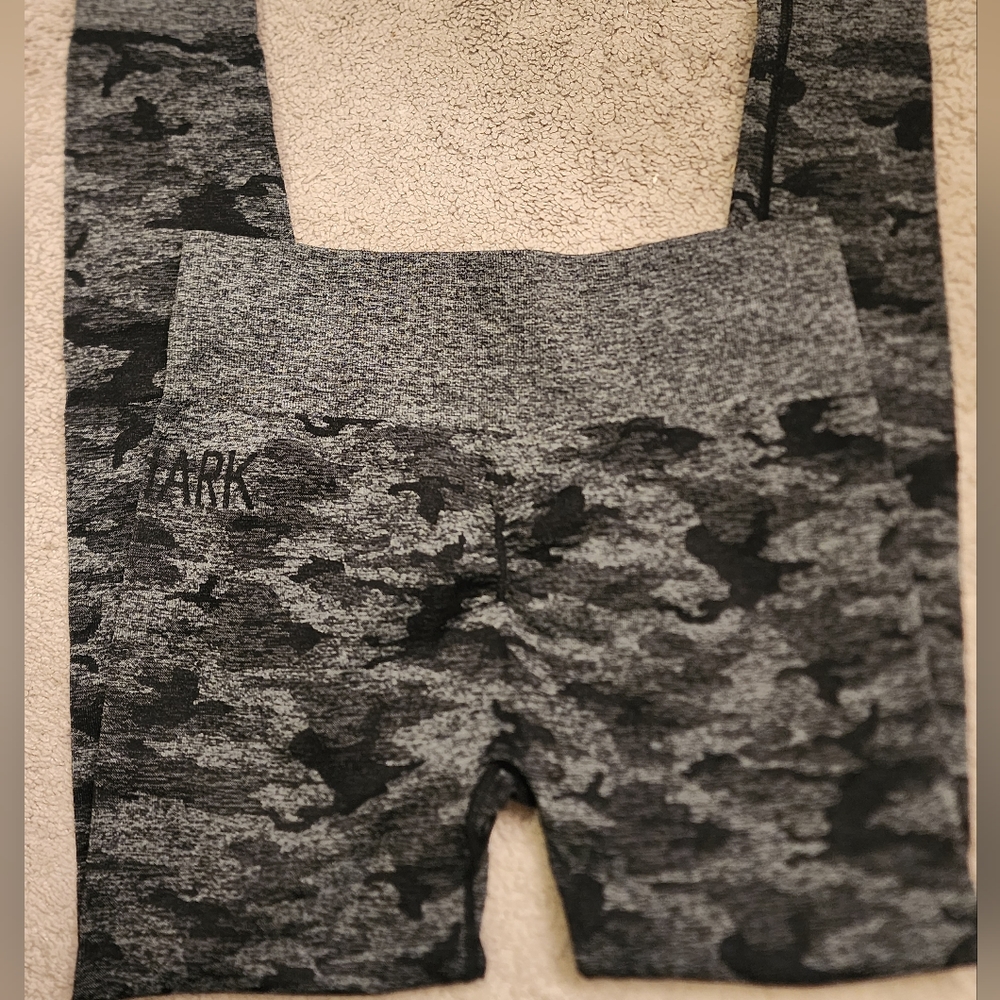 Gymshark Camo LEGGINGS